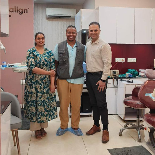 Invisalign Specialist in Gurgaon